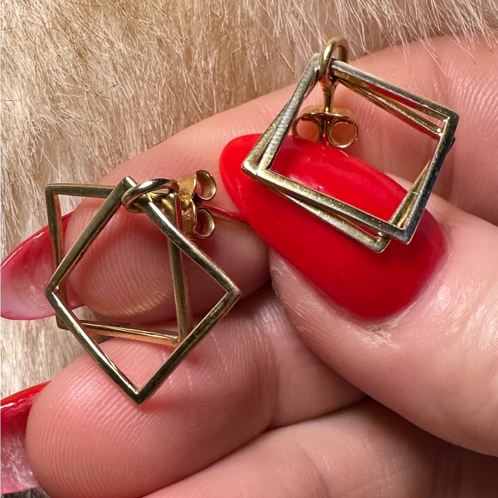 Gold Tone Square Geometric Dangle Earrings - Picture 5 of 7